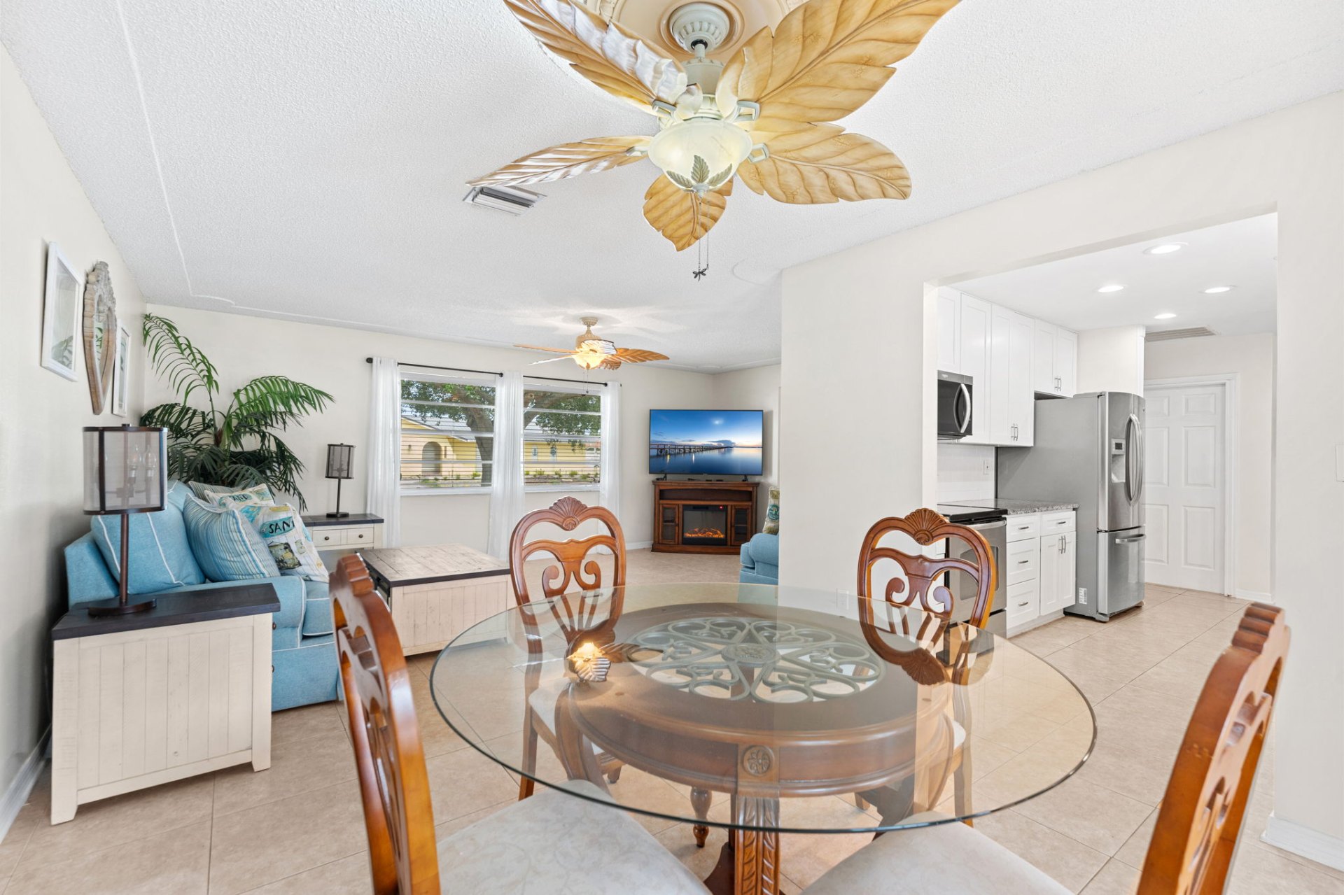 Open dining and sitting room with view through to the kitchen