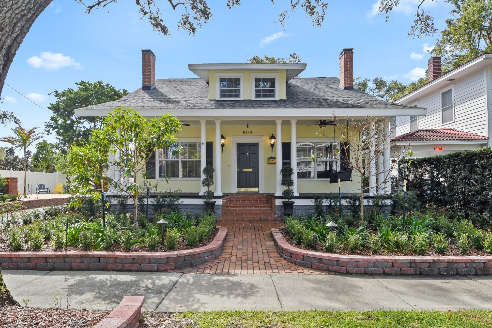 Front exterior of 608 Delaney Park Drive, a home in the Delaney Park neighborhood of Orlando